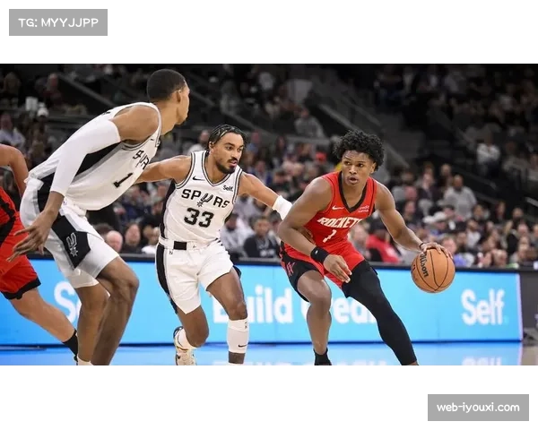 法兰克福后卫泰特膝关节受伤 防线人员危机进一步加剧